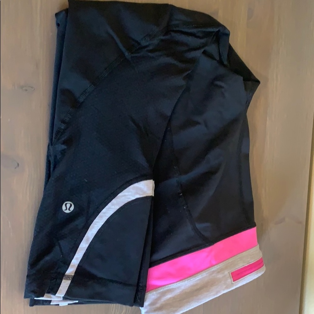 Lululemon - Picture 2 of 2